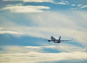 GWの国内旅行で渋滞を回避するための出発時間は？